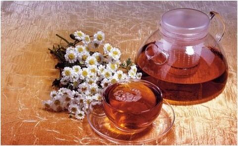 ดอกคาโมไมล์กับ osteochondrosis ปากมดลูก